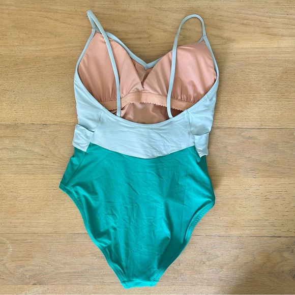 J. Crew color block one piece swimsuit- EUC - Picture 2 of 6